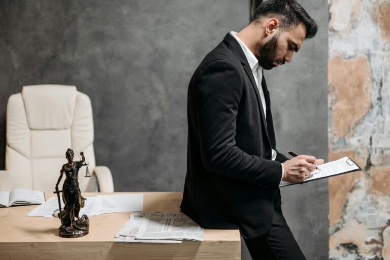 Top Mistakes to Avoid When Filing for Workers’ Compensation 